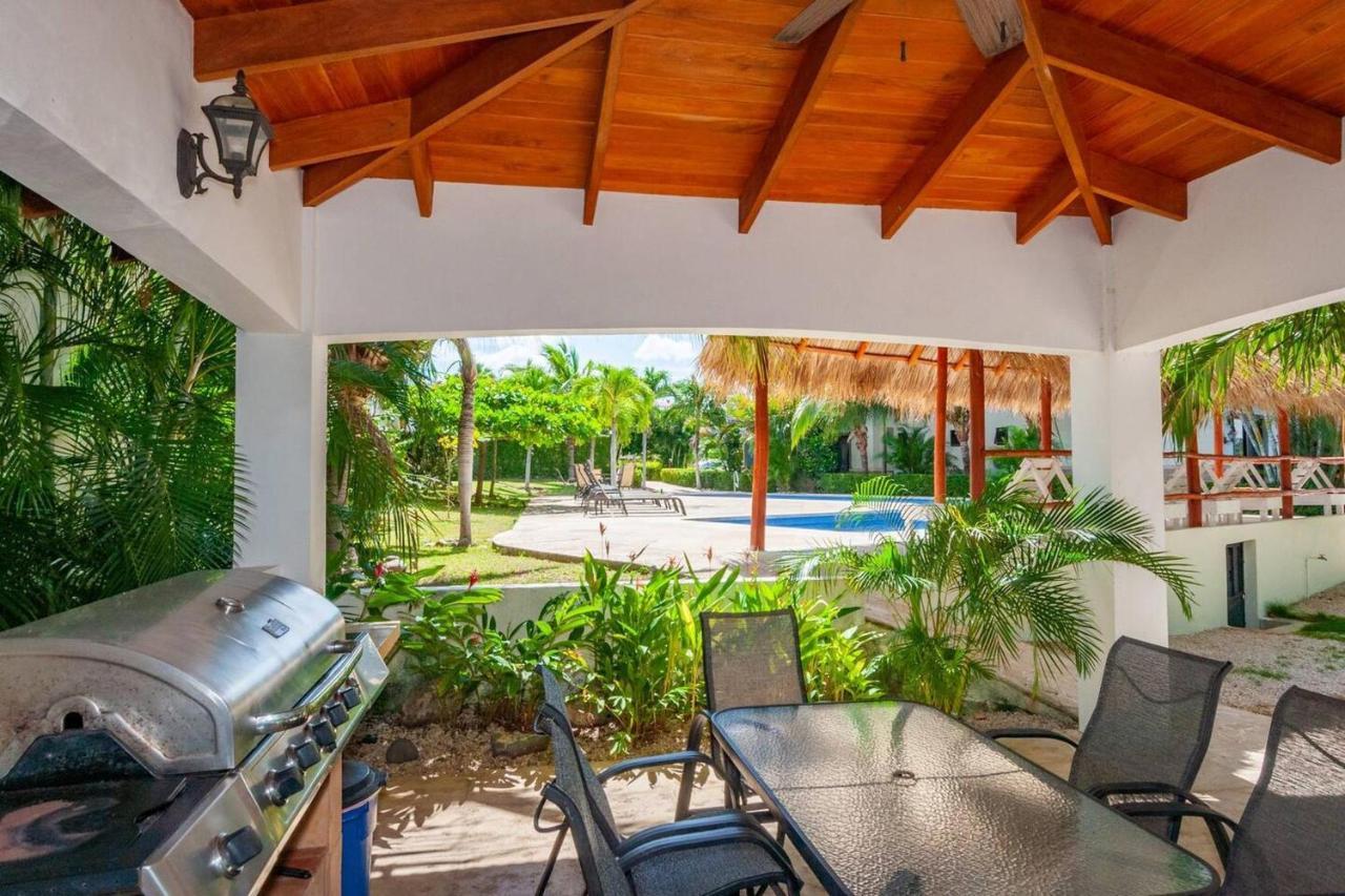 Exquisitely Decorated 5Th-Floor Aerie With Views Of Two Bays In Flamingo Villa Playa Flamingo Exterior photo